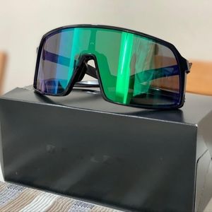 Oakley sutro glasses